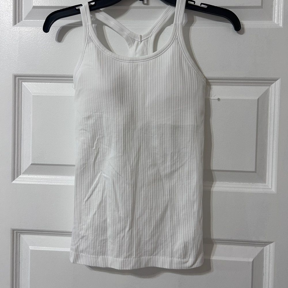 Lululemon EBB Tank